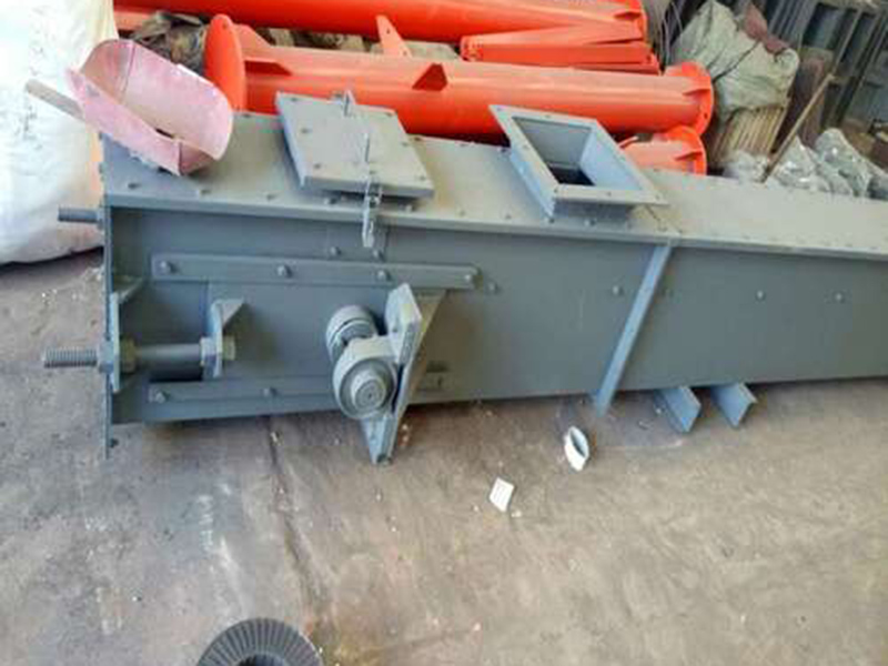 刮板輸送機(jī)