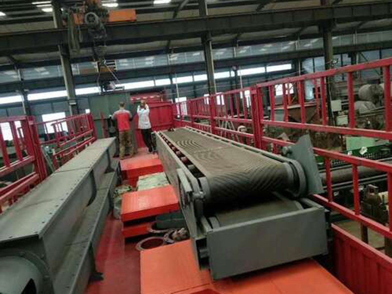 皮帶輸送機(jī)