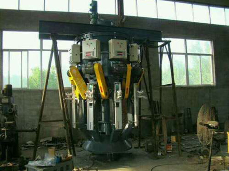 八嘴旋轉(zhuǎn)包裝機(jī)