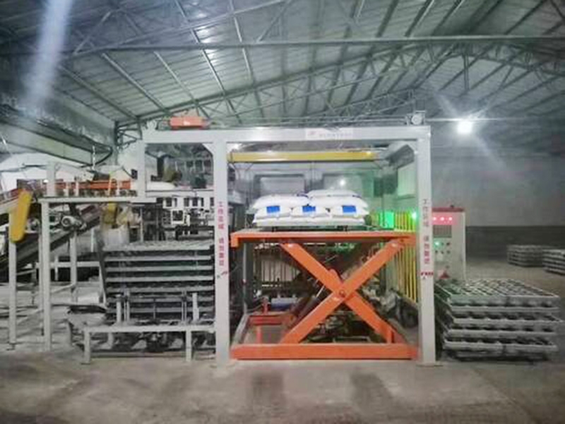 高位碼垛機(jī)