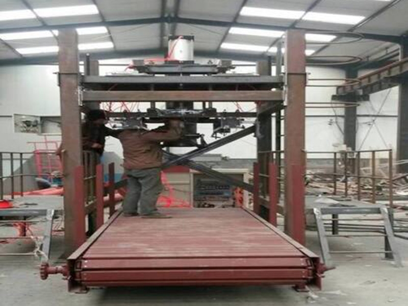 噸袋包裝機(jī)鏈板輸送機(jī)生產(chǎn)線